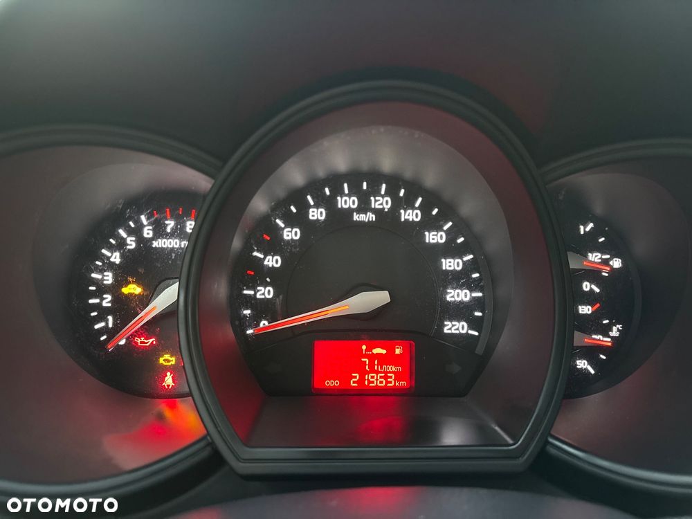 Kia Rio 1.2 L - 18