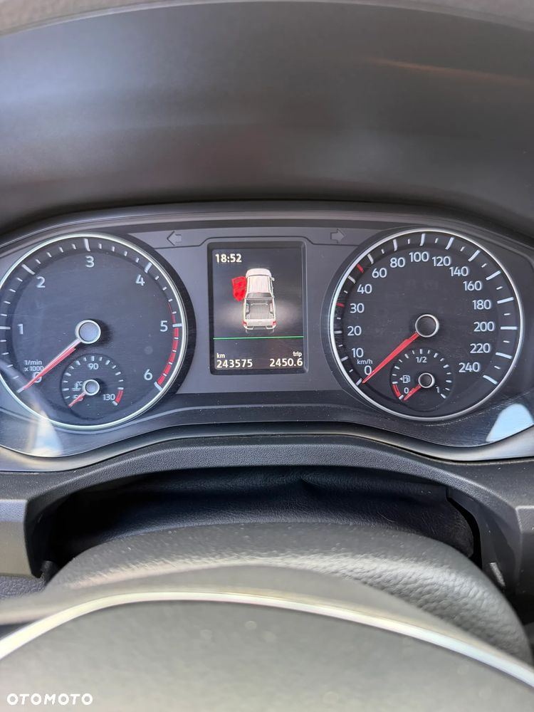 Volkswagen Amarok 3.0 V6 TDi 4MOTION Aventura - 6