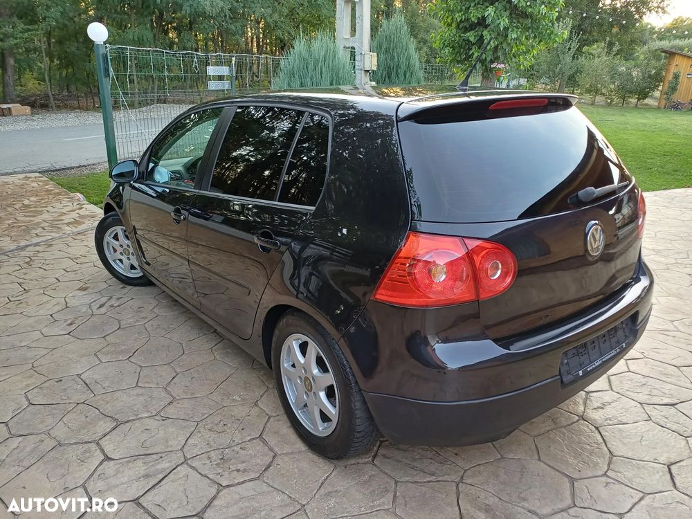 Volkswagen Golf 1.6 Highline - 4