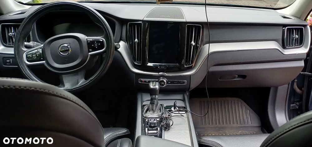 Volvo XC 60 T6 AWD Inscription - 11
