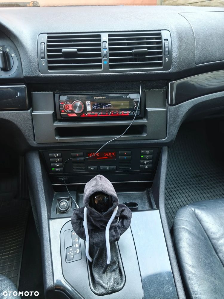 BMW Seria 5 - 10