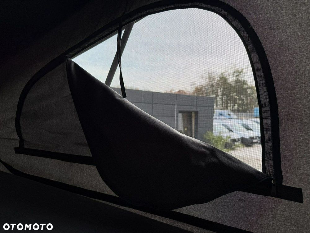 Volkswagen Multivan - 30