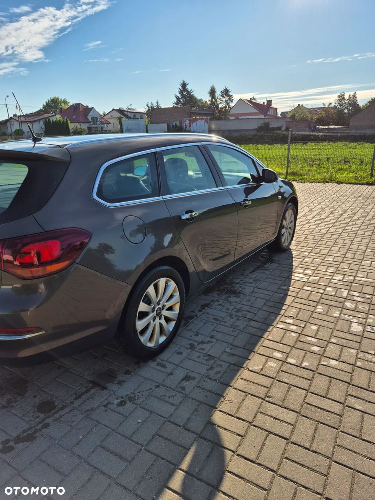Opel Astra 1.7 CDTI Cosmo - 5