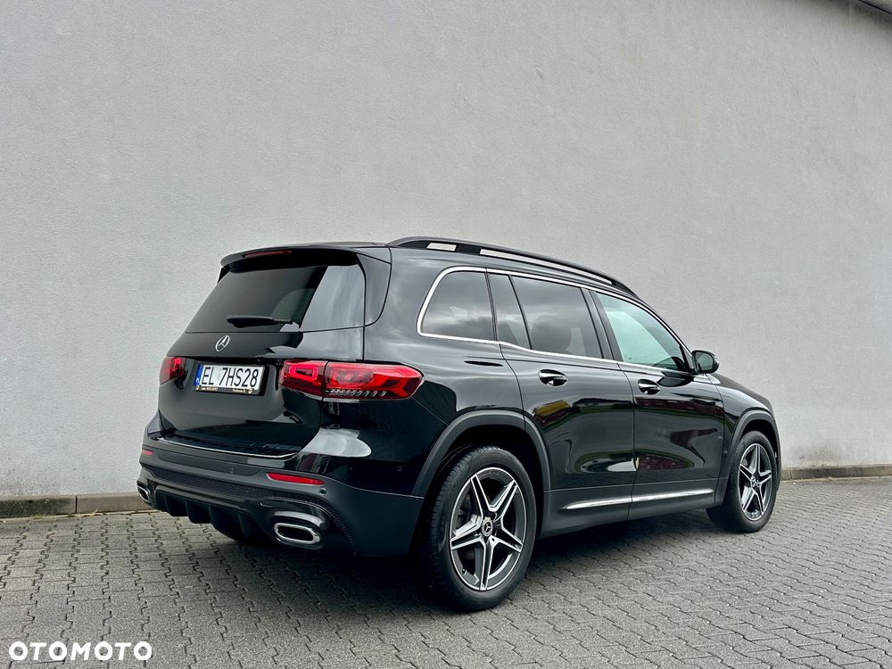Mercedes-Benz GLB 200 4-Matic AMG Line 8G-DCT - 13
