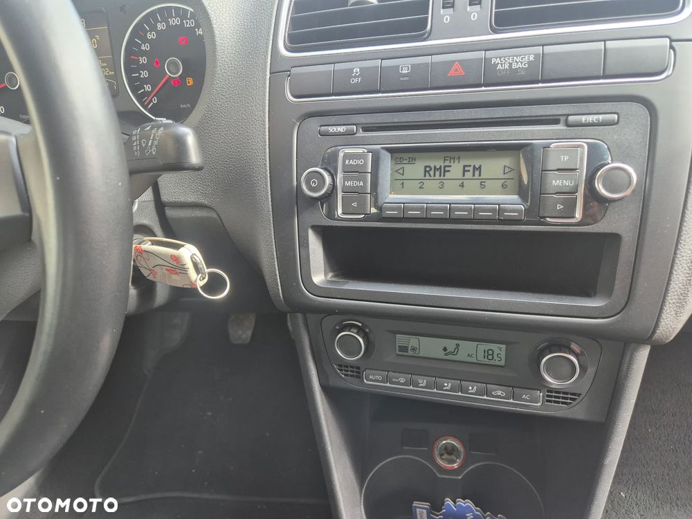 Volkswagen Polo 1.4 Comfortline - 13