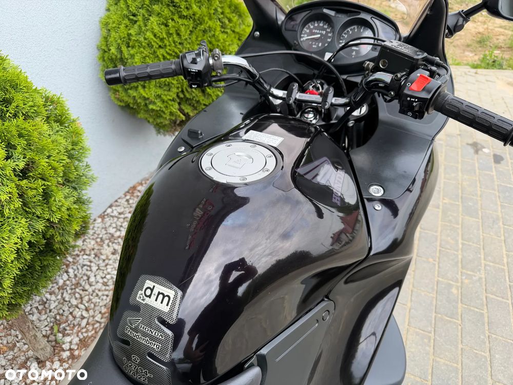 Honda NTV - 22