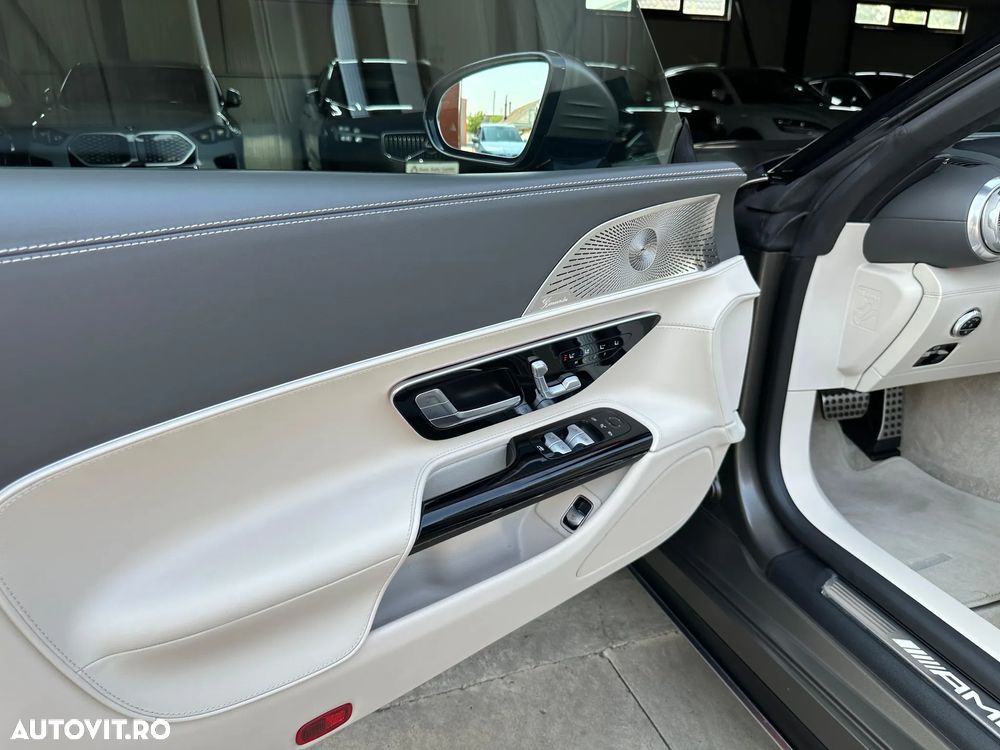 Mercedes-Benz SL 55 AMG 4Matic+ Speedshift MCT 9G - 14