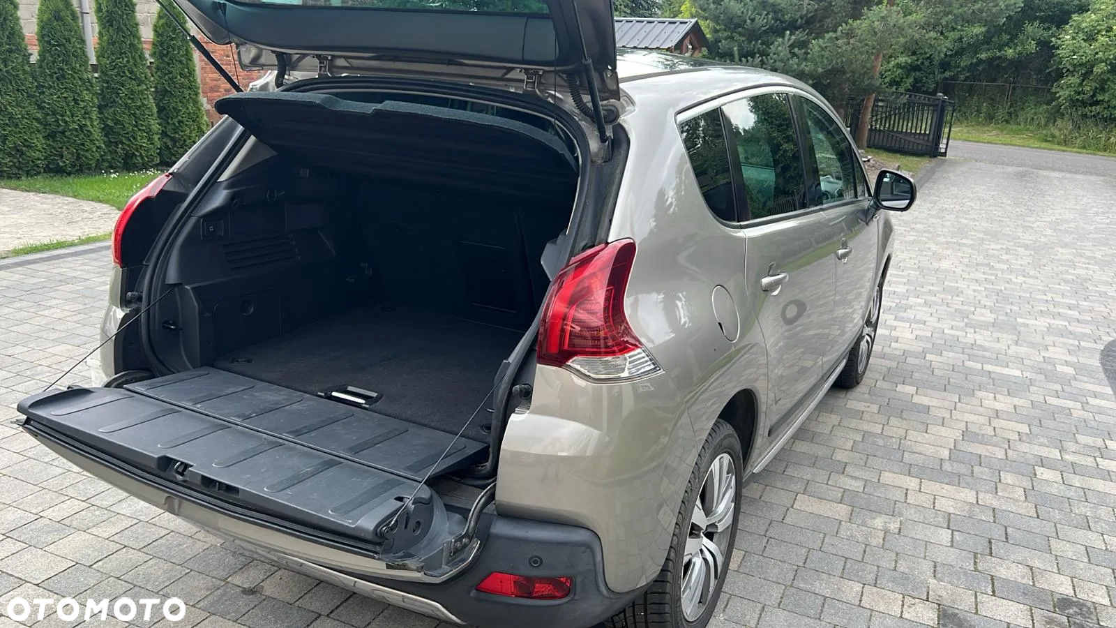 Peugeot 3008 1.2 PureTech Allure Pack S&S - 7