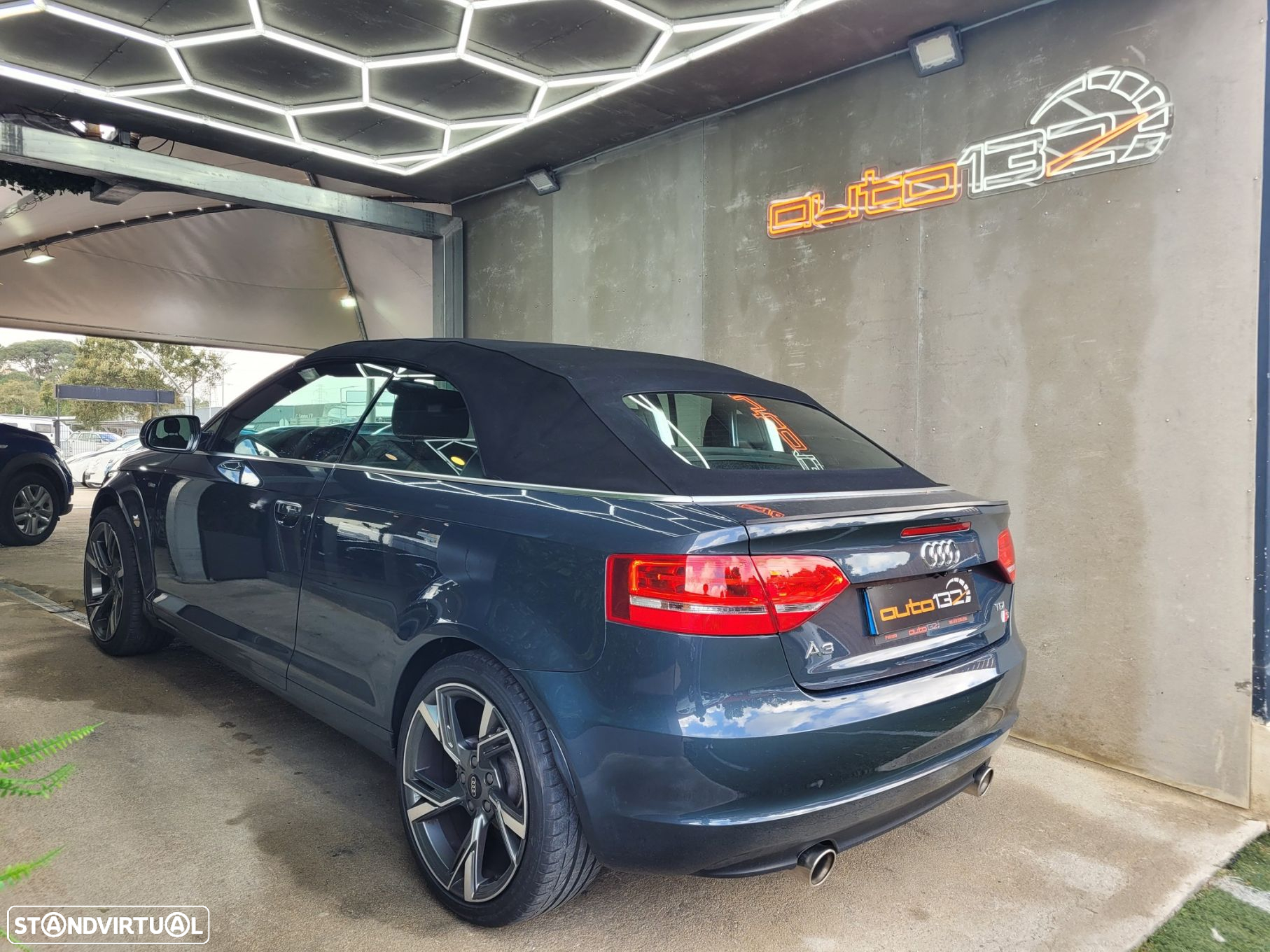 Audi A3 Cabrio 1.6 TDi S-line - 34