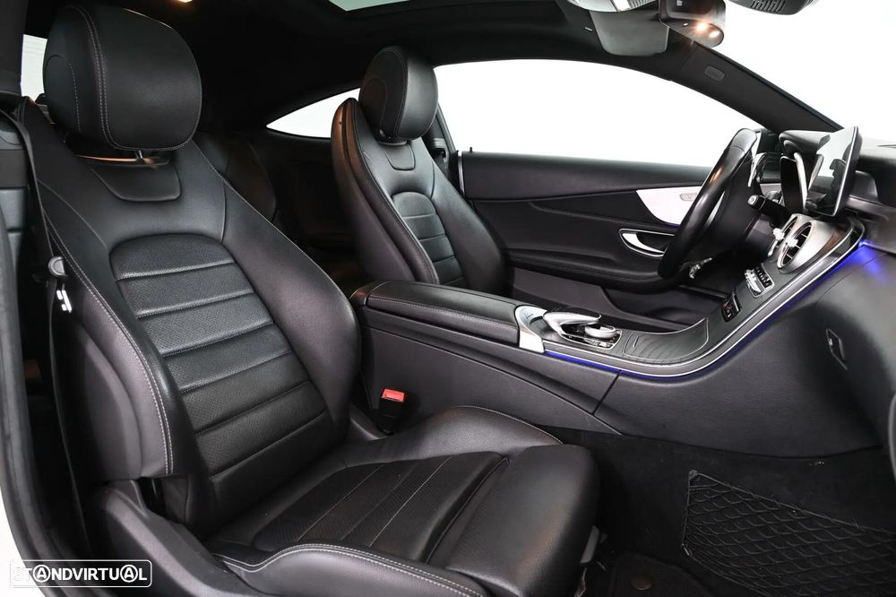 Mercedes-Benz C 220 d AMG Line - 29