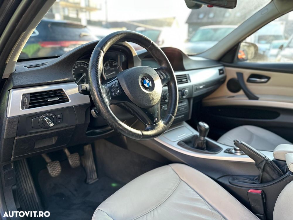 BMW Seria 3 - 30