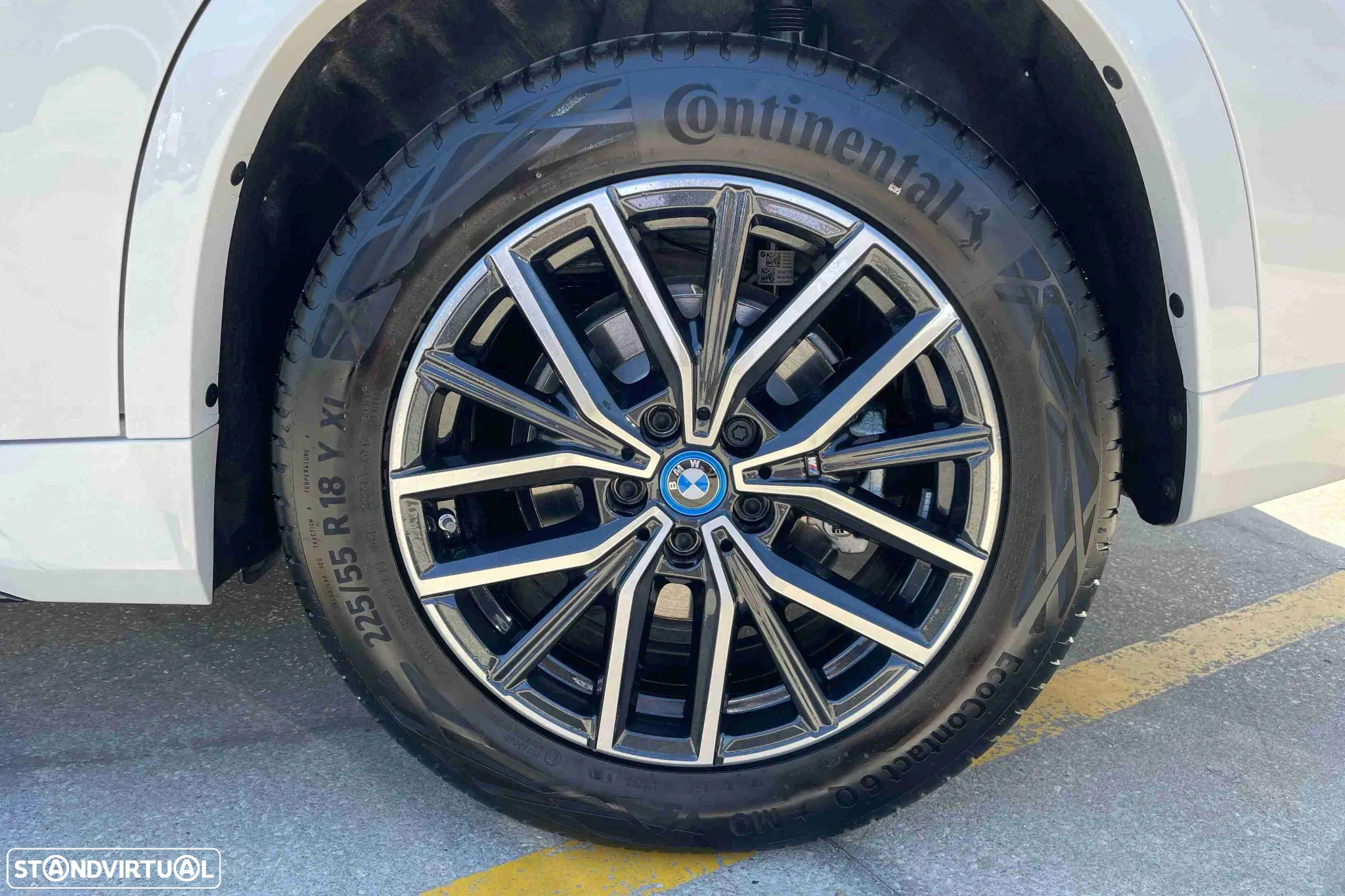 BMW iX1 xDrive30 Pack Desportivo M - 6