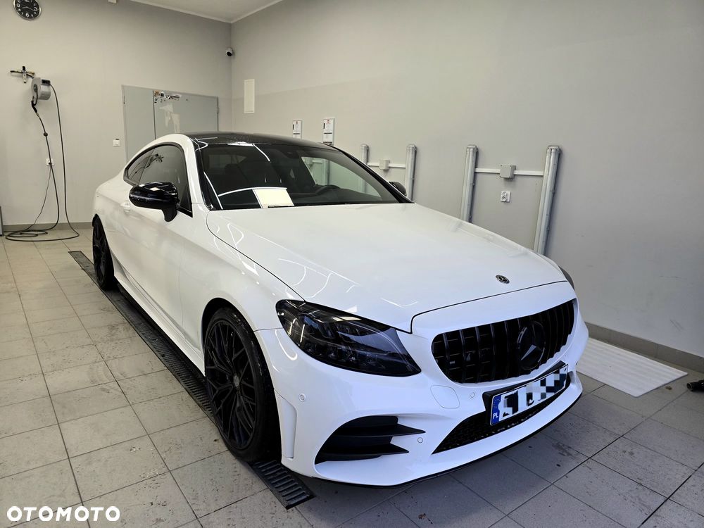Mercedes-Benz Klasa C 220 d 4Matic 9G-TRONIC - 8