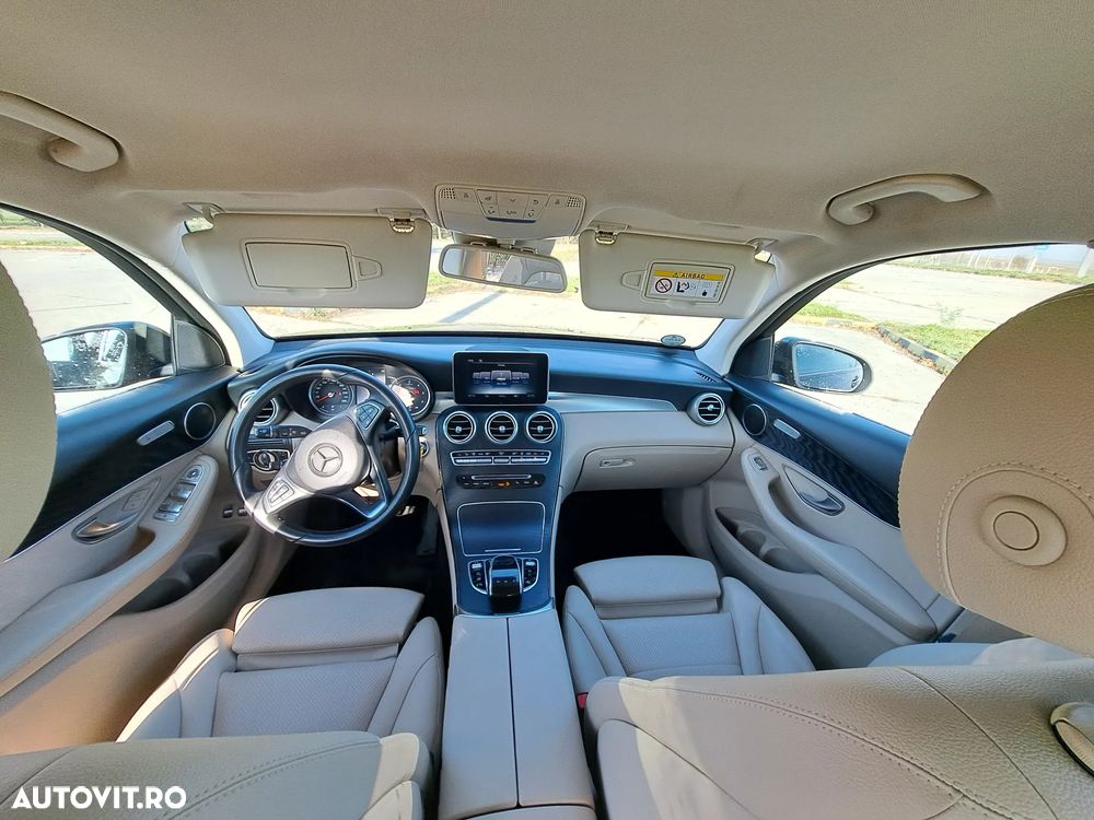 Mercedes-Benz GLC 220 d 4Matic 9G-TRONIC AMG Line - 3