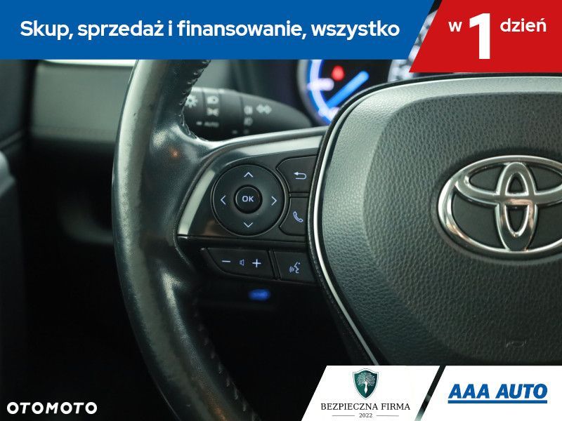 Toyota RAV4 - 18