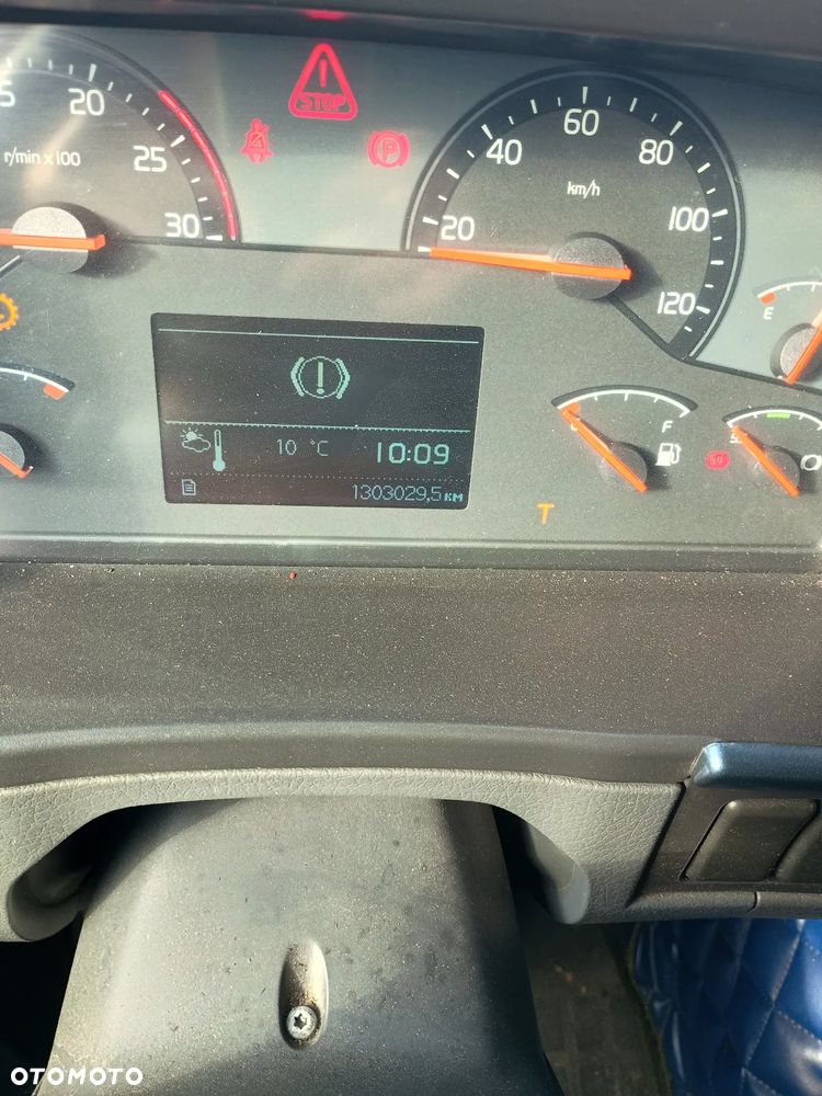 Volvo - 7