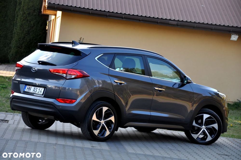 Hyundai Tucson blue 1.7 CRDi 2WD DCT Premium - 16