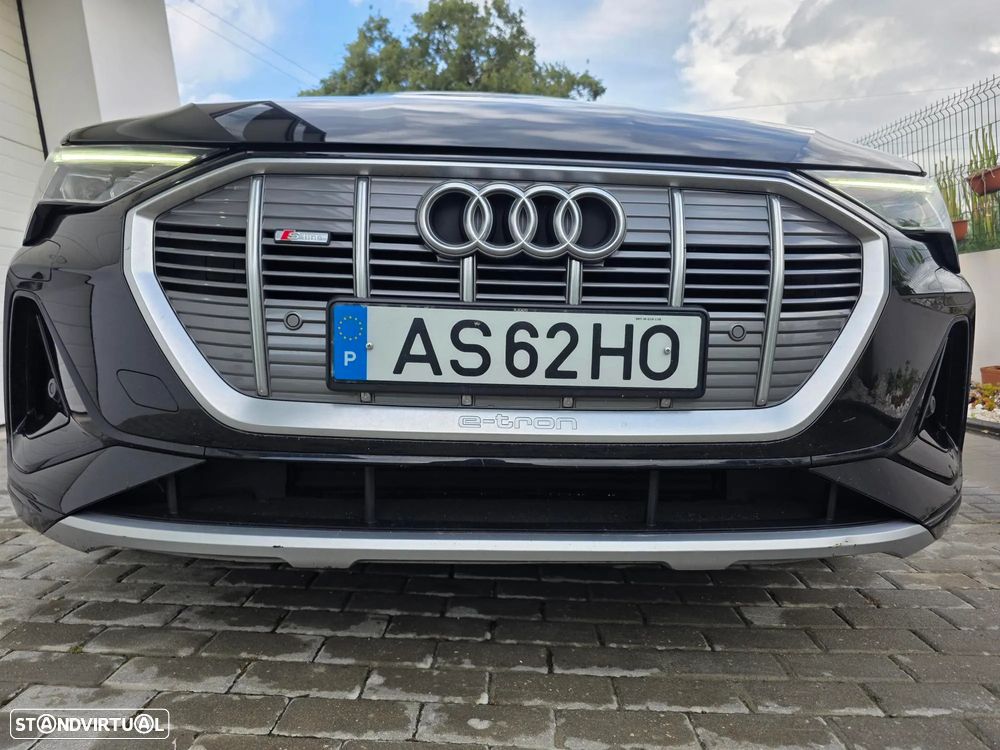 Audi e-tron 55 quattro S line - 29
