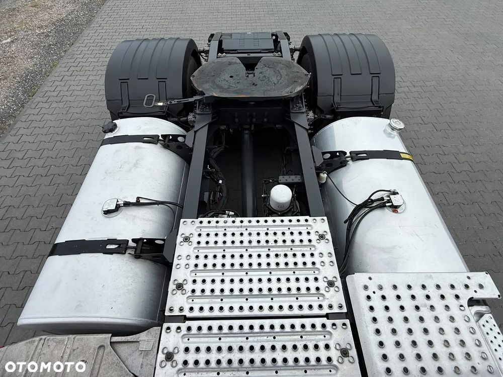 Volvo FH500 EURO 6/XENON/ON1380L/KLIMA.POSTOJOWA/VIN;LB/SERWIS - 19
