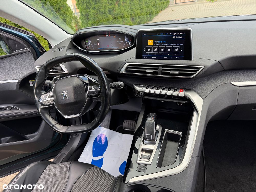 Peugeot 5008 BlueHDI 130 EAT8 Allure Business-Paket - 32