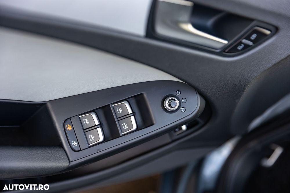 Audi A4 2.0 TDI ultra design - 34