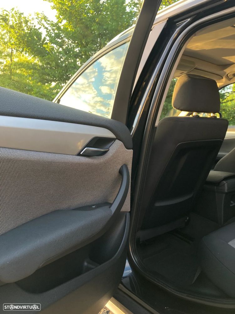 BMW X1 20 d sDrive - 20