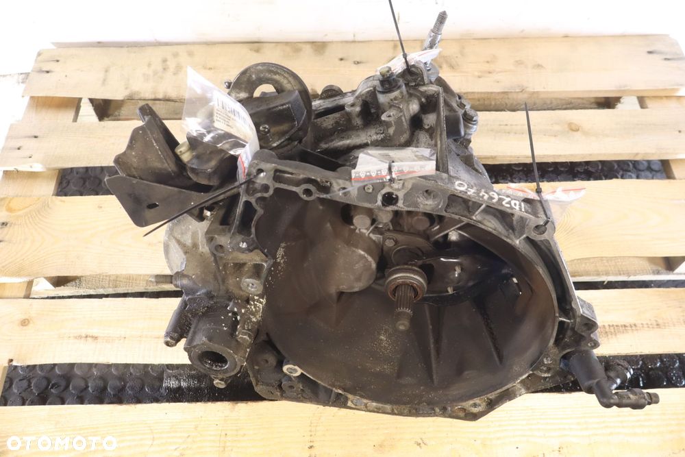 SKRZYNIA BIEGÓW 5 BIEGOWA PEUGEOT 308 I 1.6HDI - 5