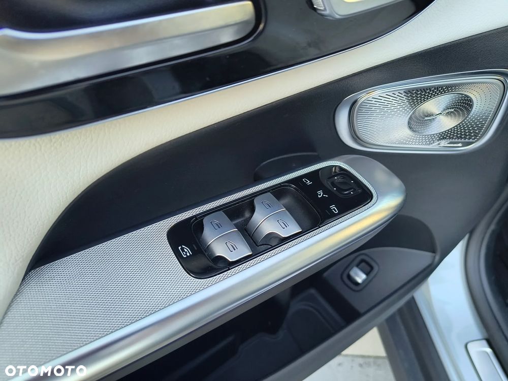 Mercedes-Benz GLC 220 d mHEV 4-Matic AMG Line - 12