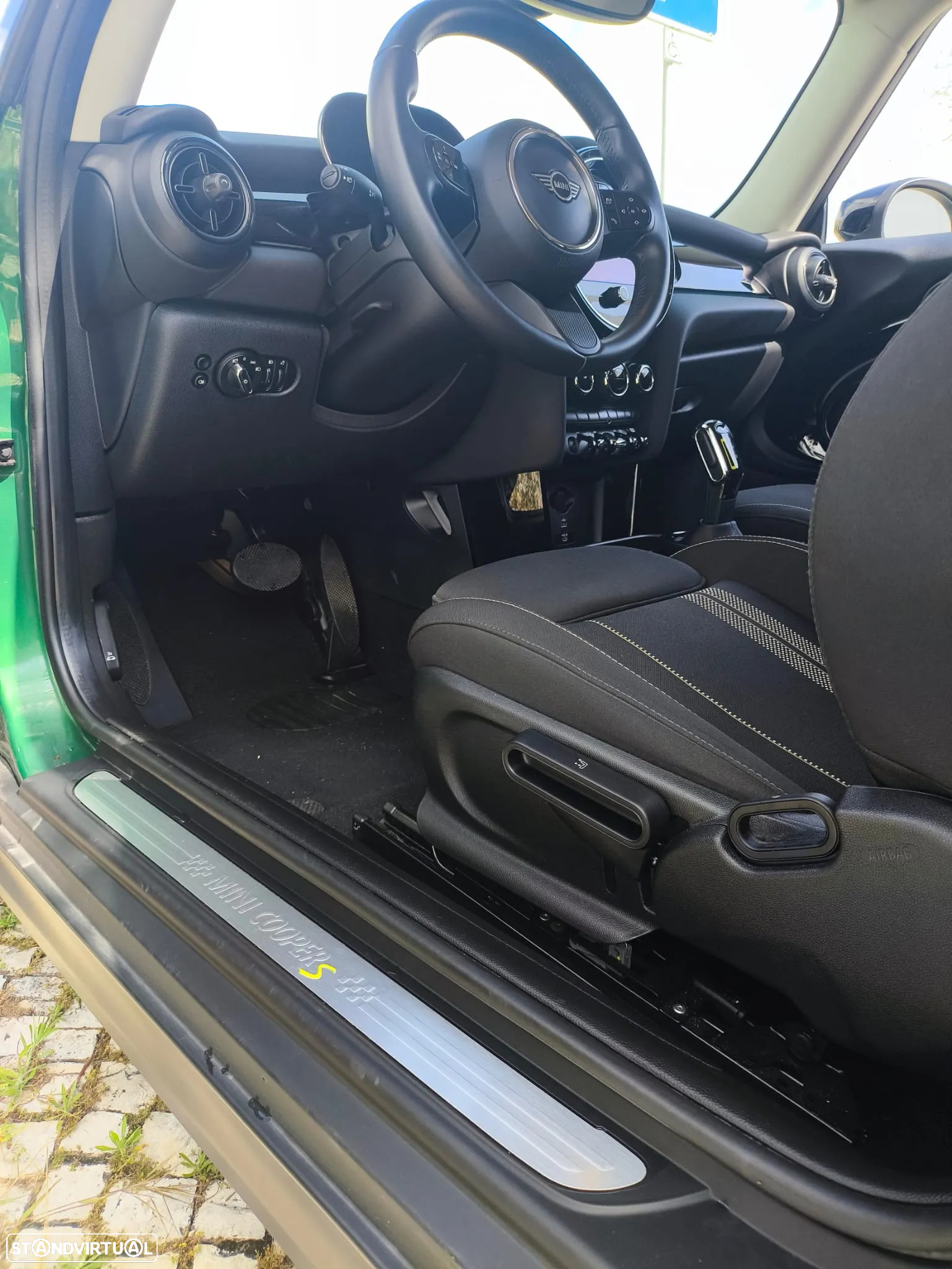 MINI 3 Portas Cooper SE - 3