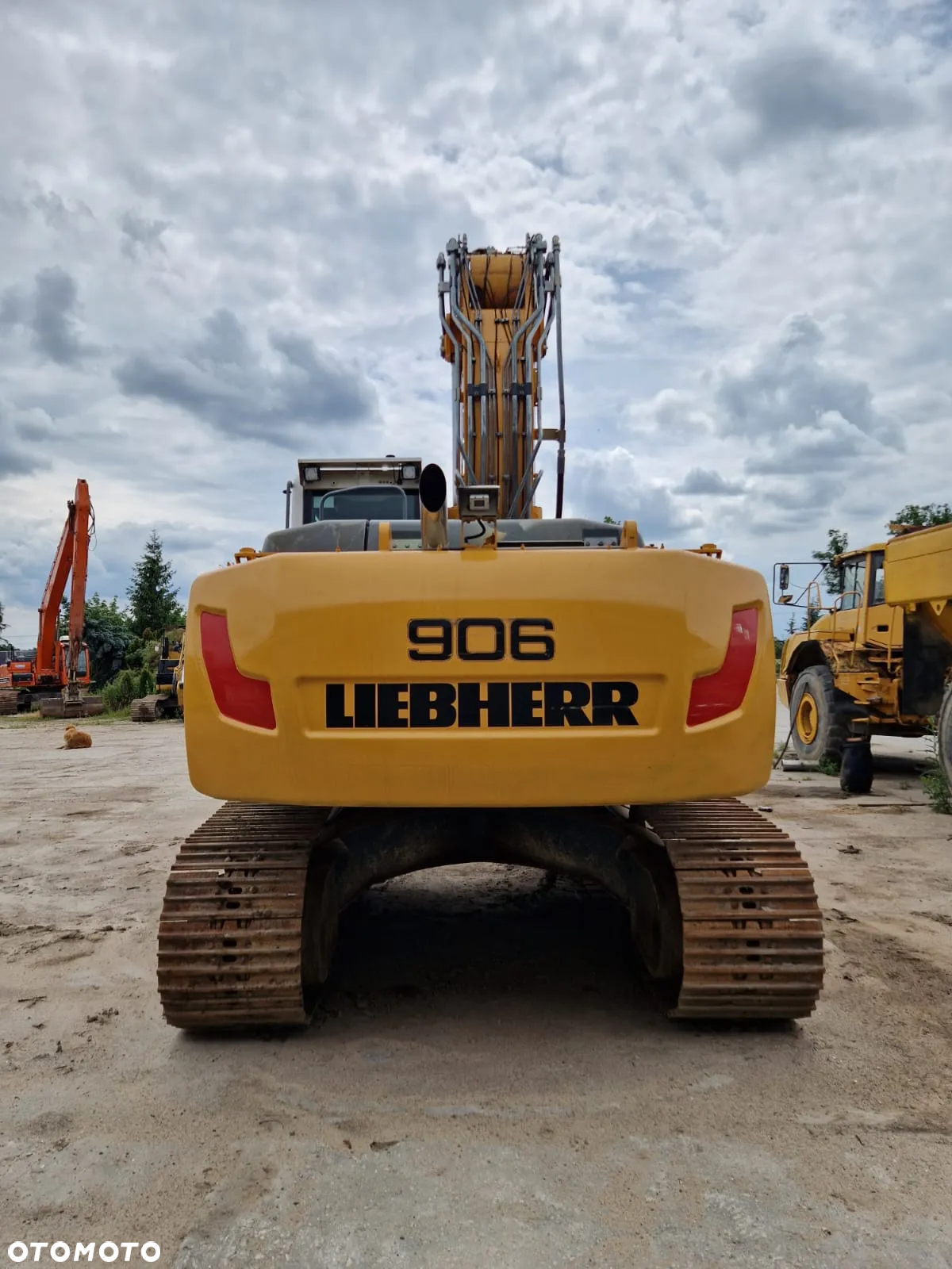 Liebherr R906 LC - 8