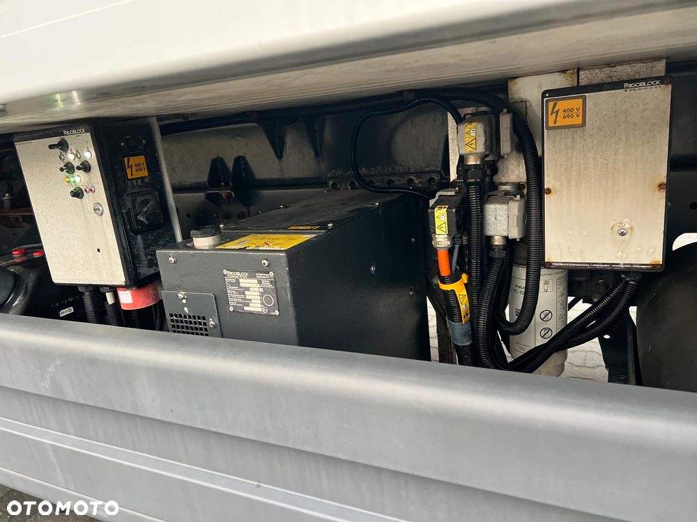 Mercedes-Benz ATEGO 1324 EURO 6 CHŁODNIA+DRZWI+WINDA+DRZWI BOCZNE FRIGOBLOCK BLOKADA MOSTU - 34