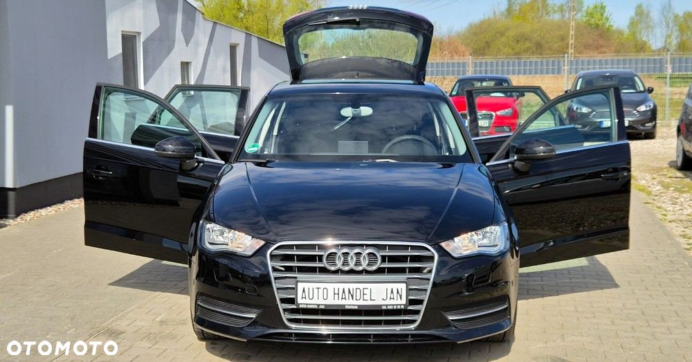 Audi A3 Sportback - 18