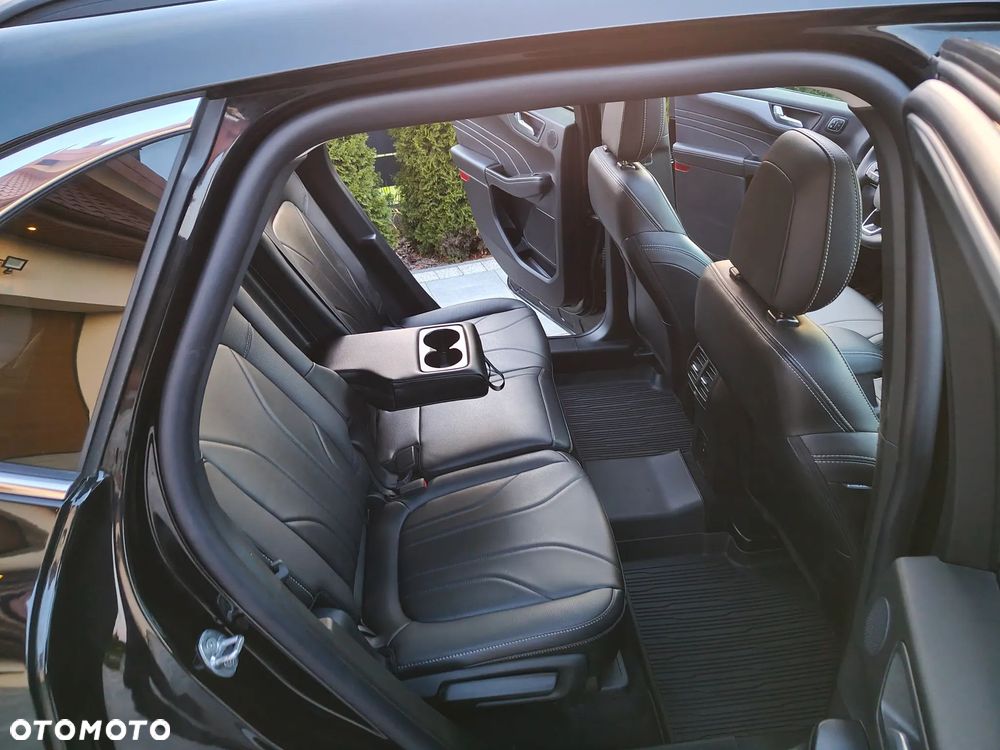 Ford Escape - 33