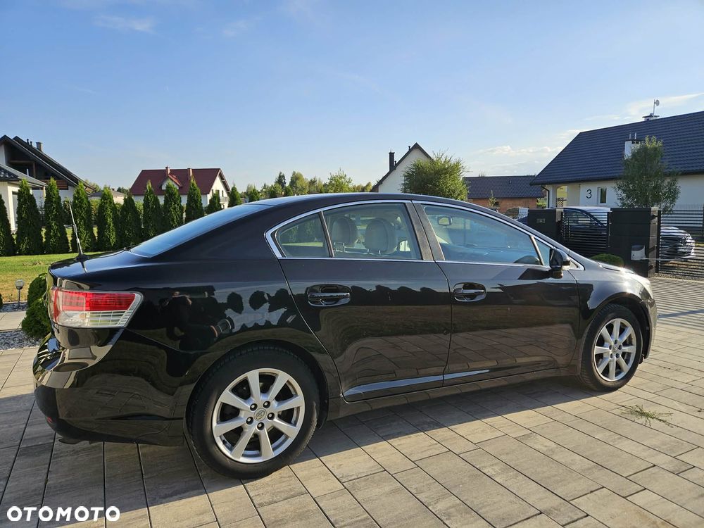 Toyota Avensis 2.0 Prestige EU5 MS - 14