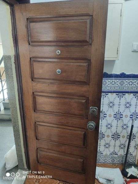 Vende se apartamento T3 com arrecadação - Grande imagem: 3/5