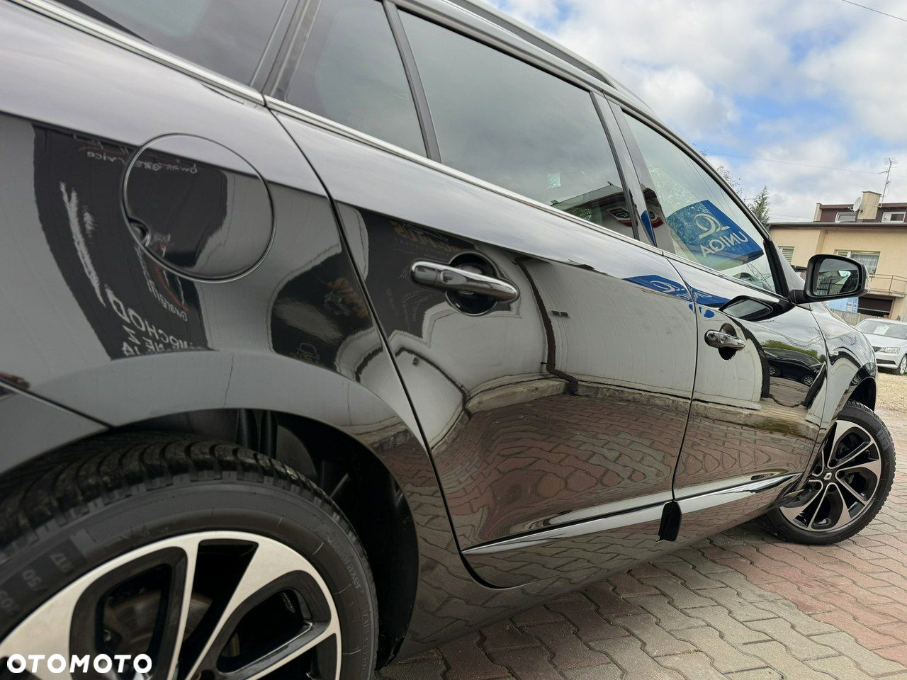 Renault Megane Grandtour ENERGY dCi 110 EDC BOSE EDITION - 36