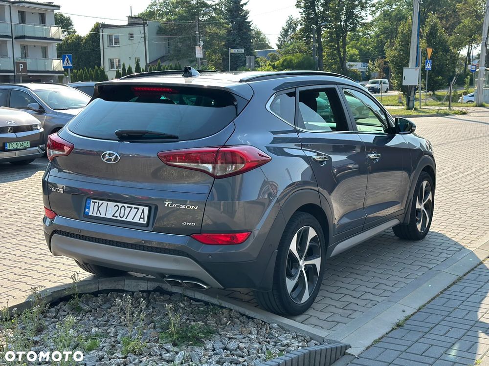 Hyundai Tucson 2.0 CRDI Premium 4WD - 6