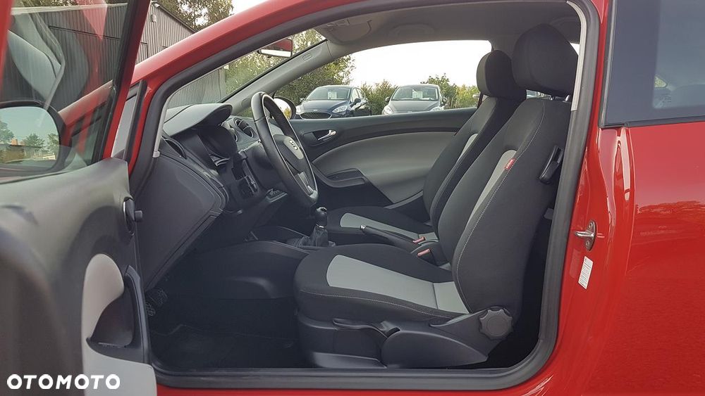 Seat Ibiza SC 1.4 16V Style - 25