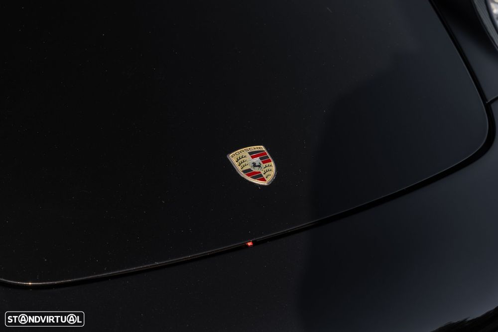 Porsche 911 Série F - 7