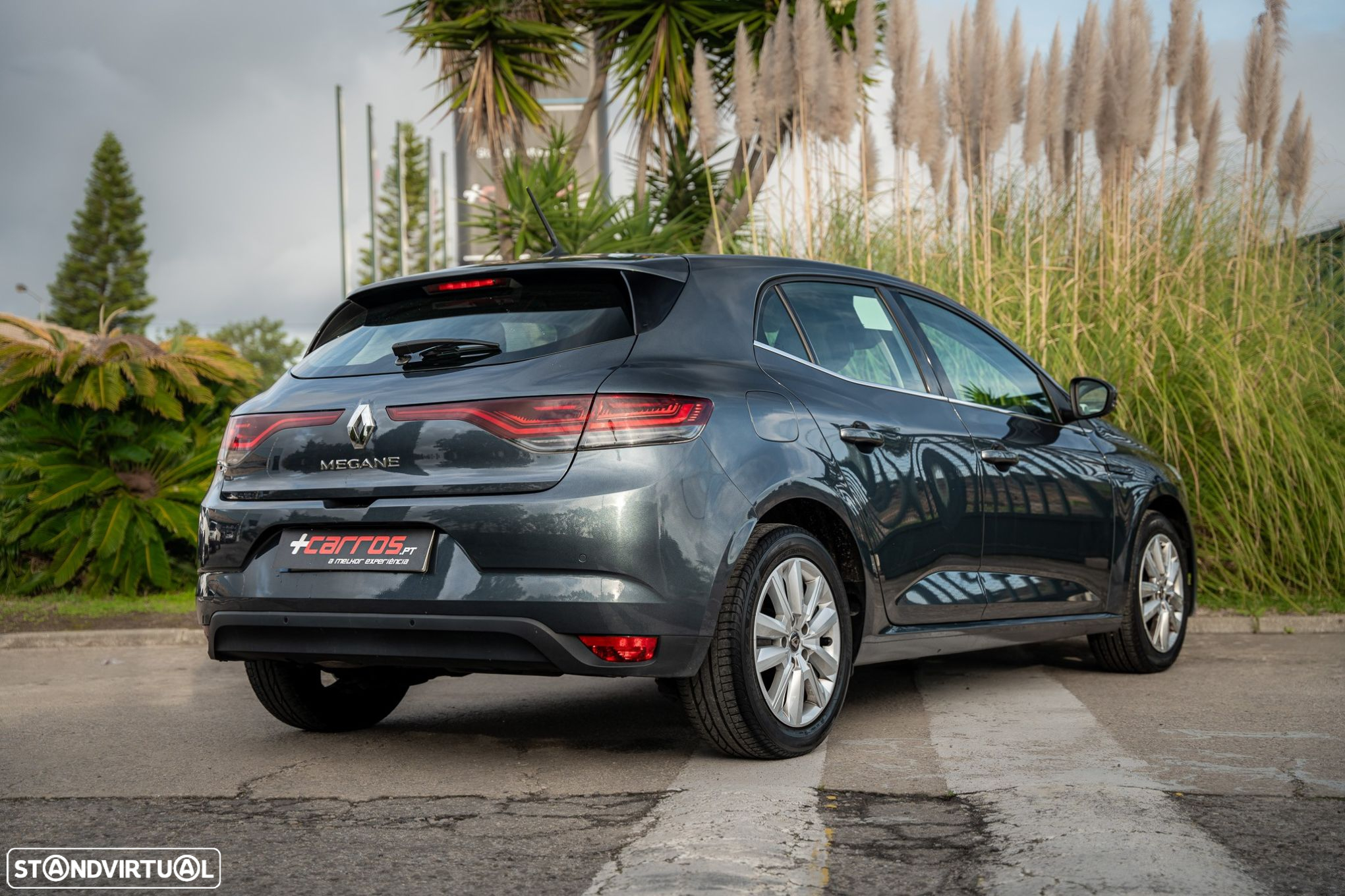 Renault Mégane 1.5 Blue dCi Limited EDC - 4