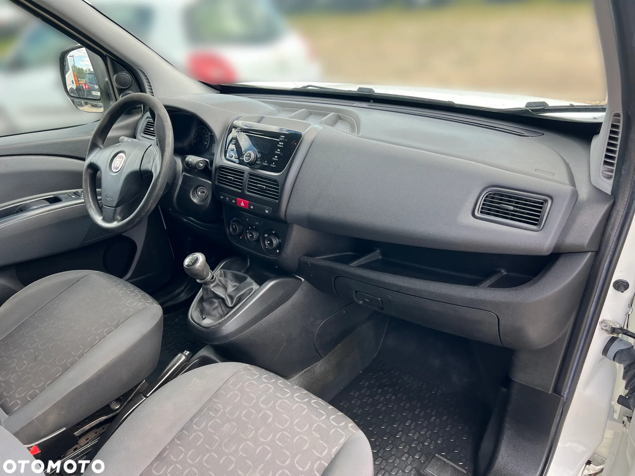 Fiat Doblo 1.4 T-Jet 16V Dynamic CNG - 28