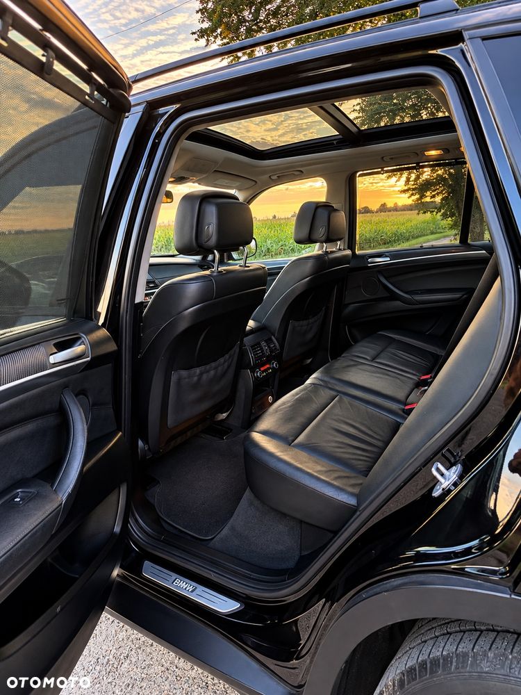 BMW X5 xDrive35i Edition Exclusive - 20