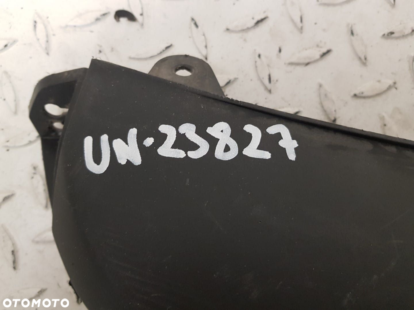 SPOILER ZDERZAKA TYLNEGO TYŁ KIA CEED KOMBI III 3 18-22 86612-J7300 - 5