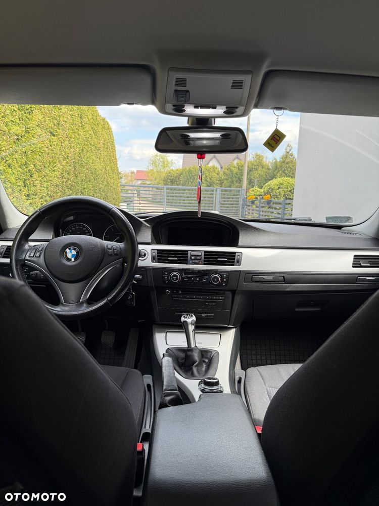 BMW Seria 3 - 13