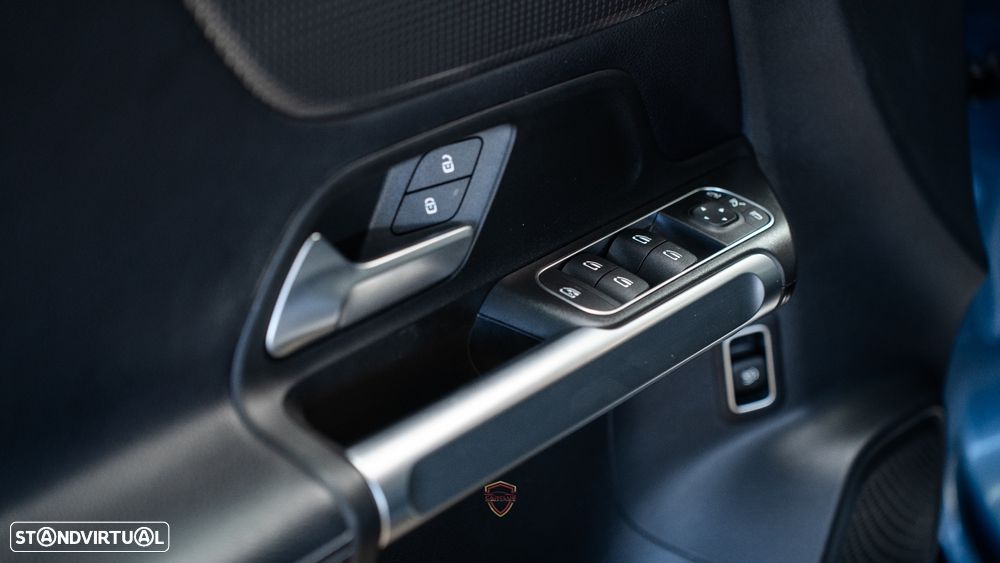 Mercedes-Benz GLB 180 d Progressive - 17