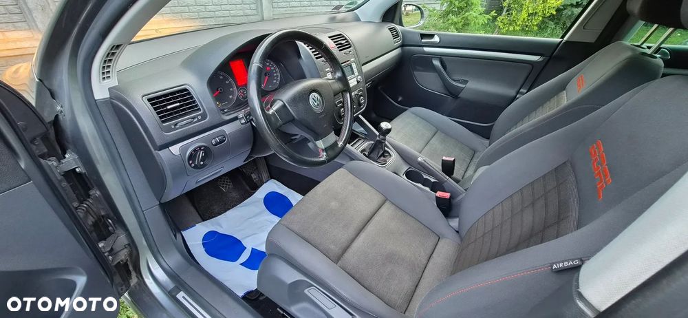 Volkswagen Golf 1.6 FSI Goal - 9