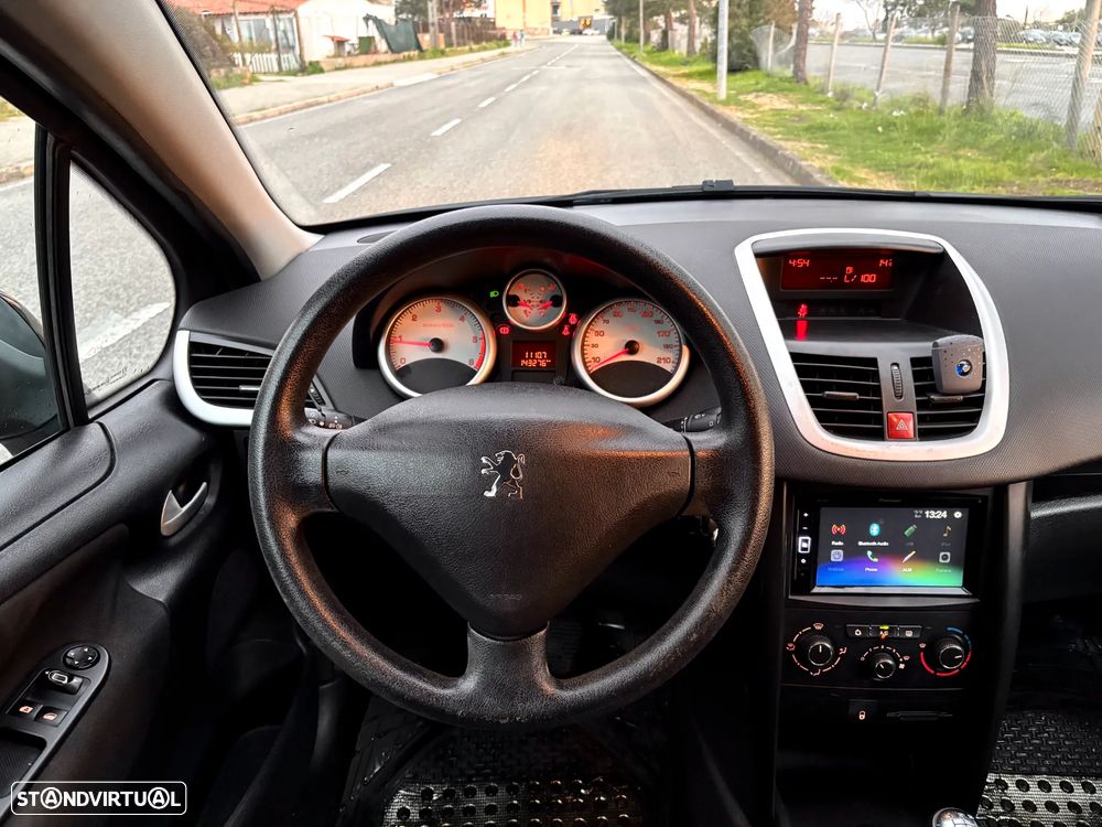 Peugeot 207 1.4 HDi Urban - 6