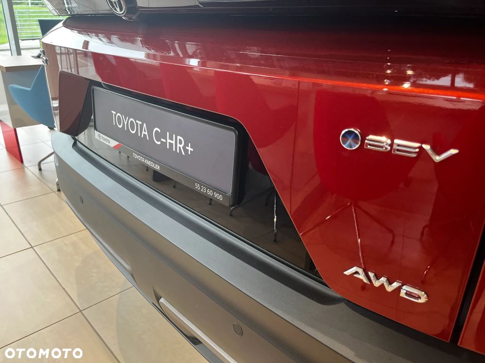 Toyota C-HR+ - 5