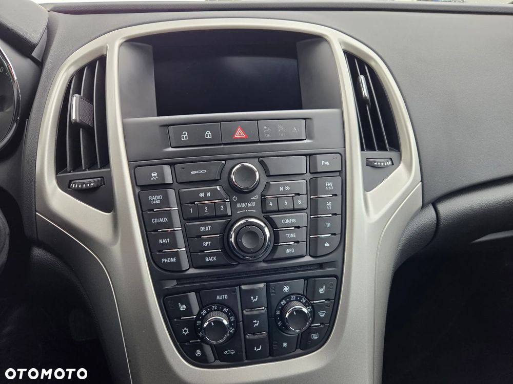 Opel Astra 2013