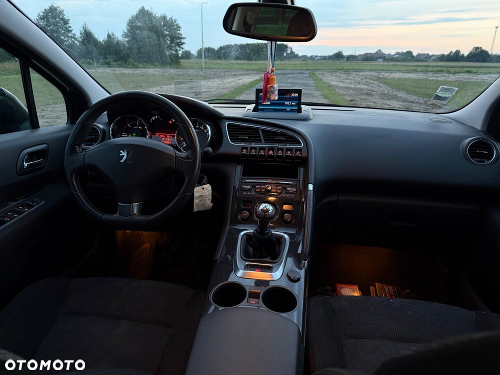 Peugeot 3008 2.0 HDi Premium+ - 8